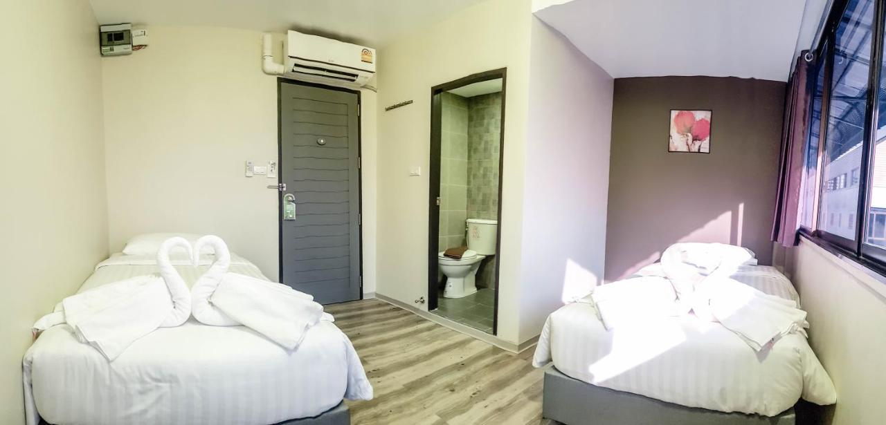 Kim Korner Hotel Bangkok Exterior photo