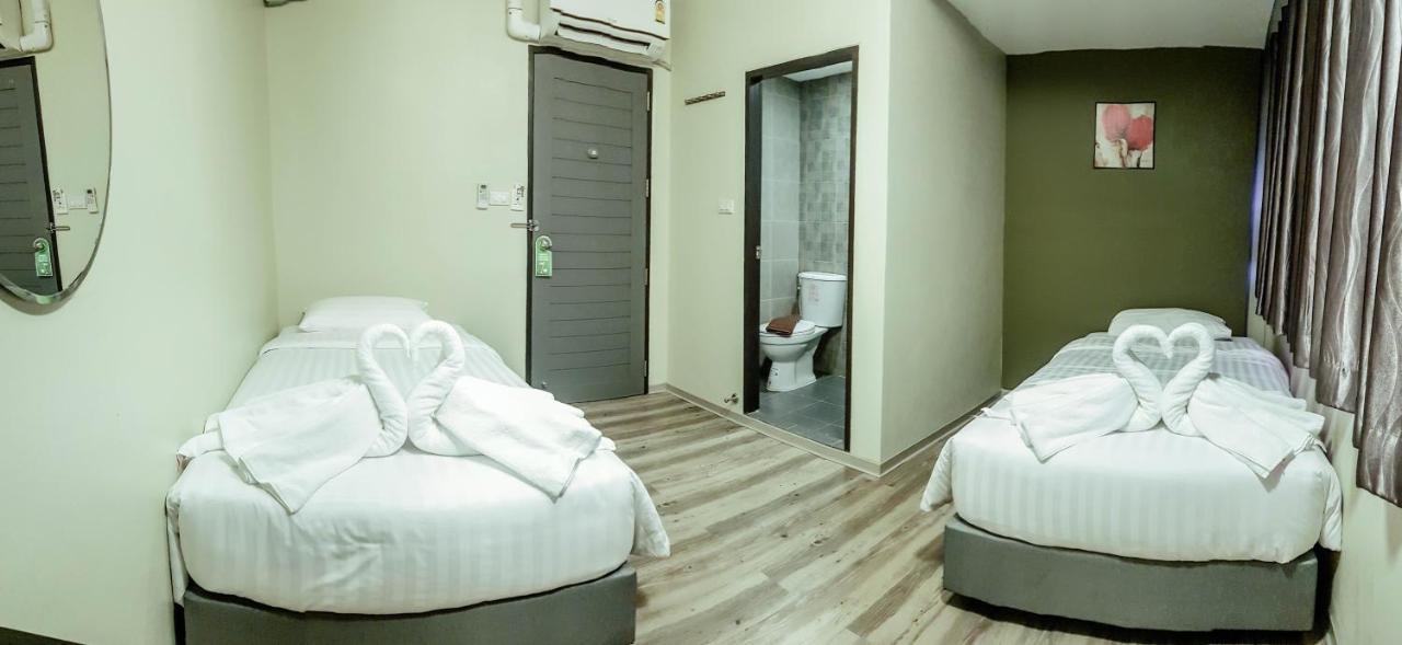 Kim Korner Hotel Bangkok Exterior photo