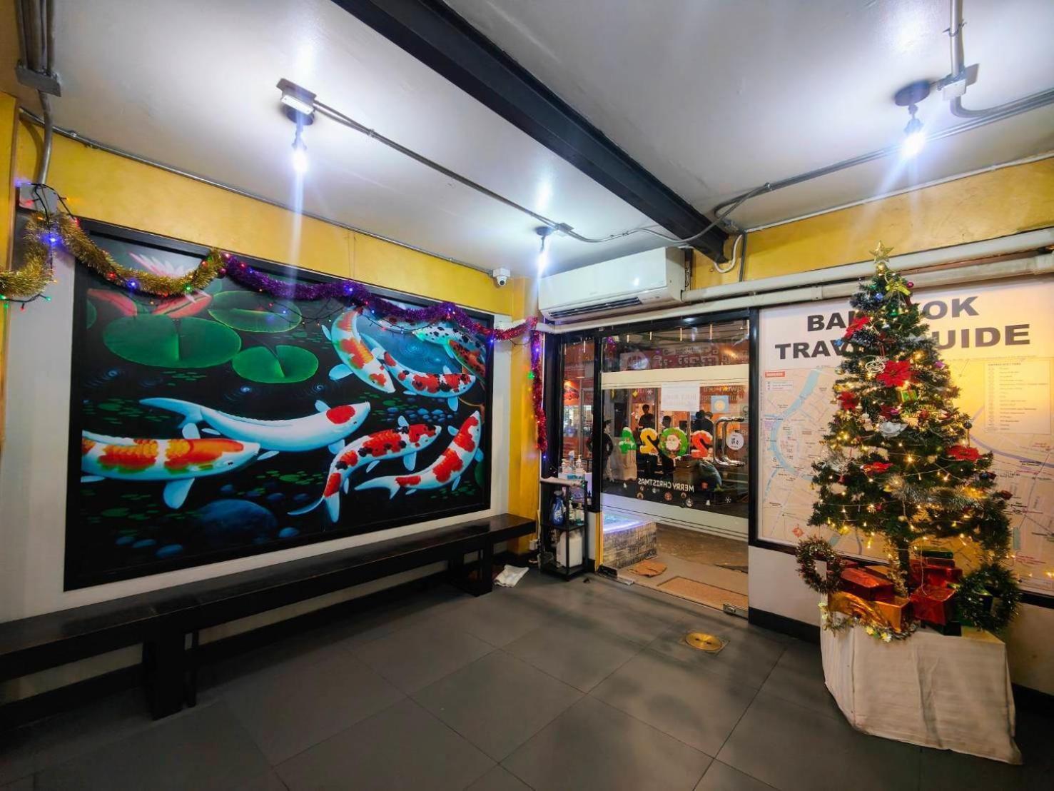 Kim Korner Hotel Bangkok Exterior photo