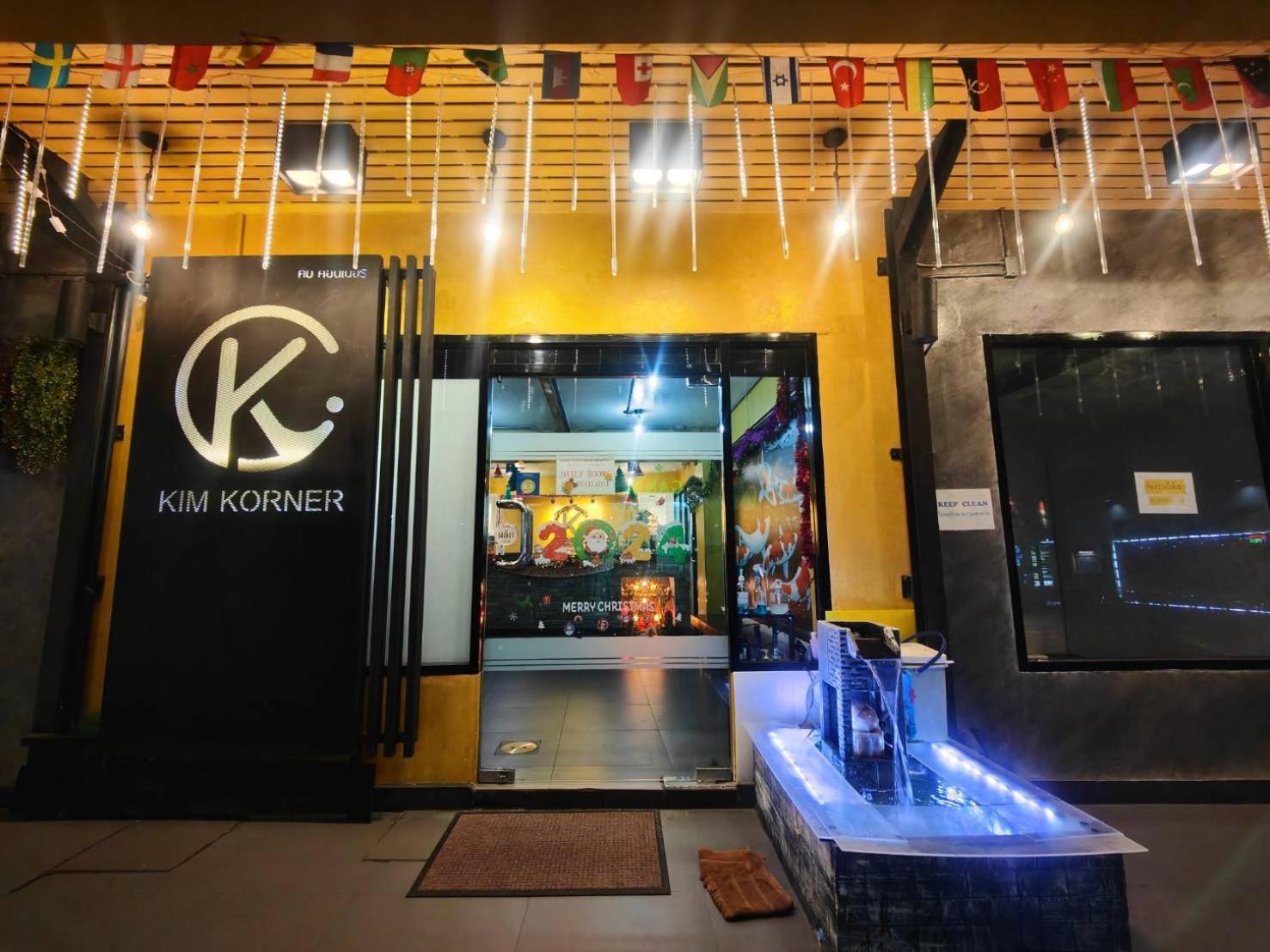 Kim Korner Hotel Bangkok Exterior photo